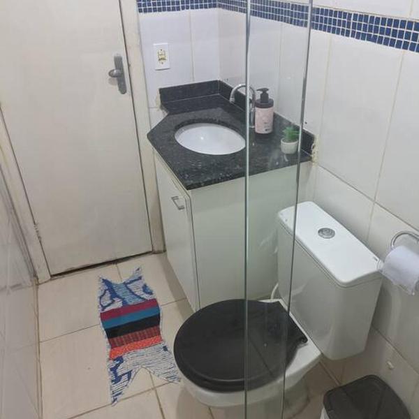 Quarto de Casal Bem Localizado Em apto Compartilhado AP 204 - Foto 3