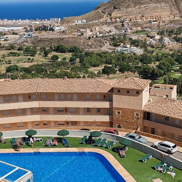 Sybarix Apartment: Precioso apartamento con vistas al golf y el mar, hotel v destinácii La Envia