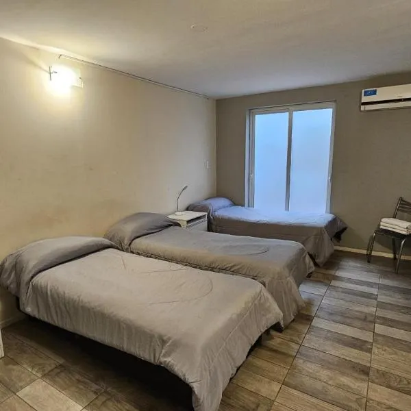 DAKAR HOSTEL, hotel v destinaci Mendoza