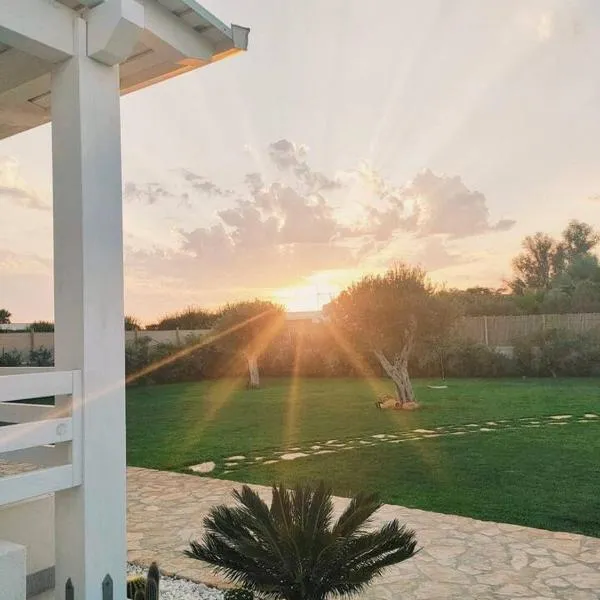 Villa al mare, hotel Petrosinóban