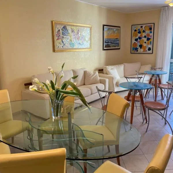 Regina Margherita B&B, hotel v destinaci Amantea