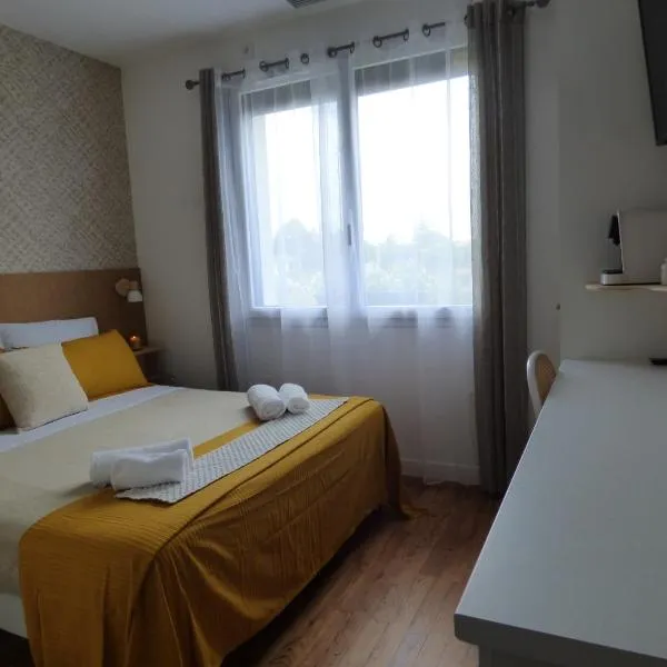 "Les Logis d'Argent" Chambre d'hôte avec WC, SDB, TV, Wifi, Option Petit Déjeuner , Parking – hotel w mieście Mimizan