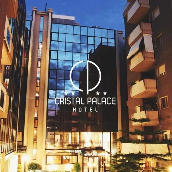 Cristal Palace Hotel, hotel ad Andria