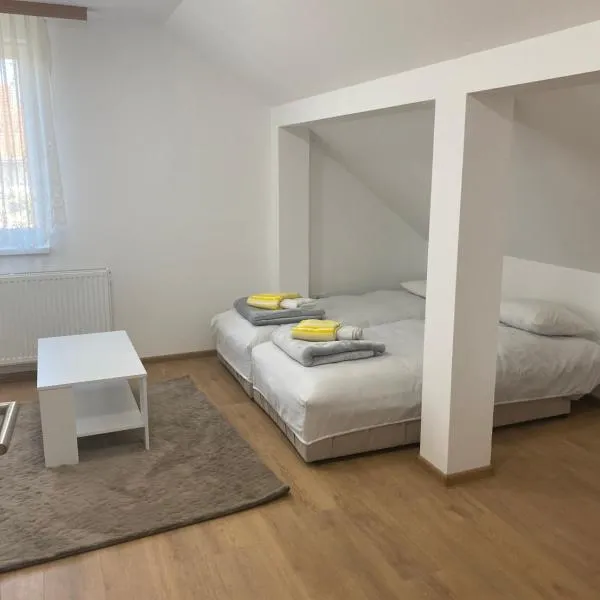 Eli rooms, hotel v destinaci Novi Sad