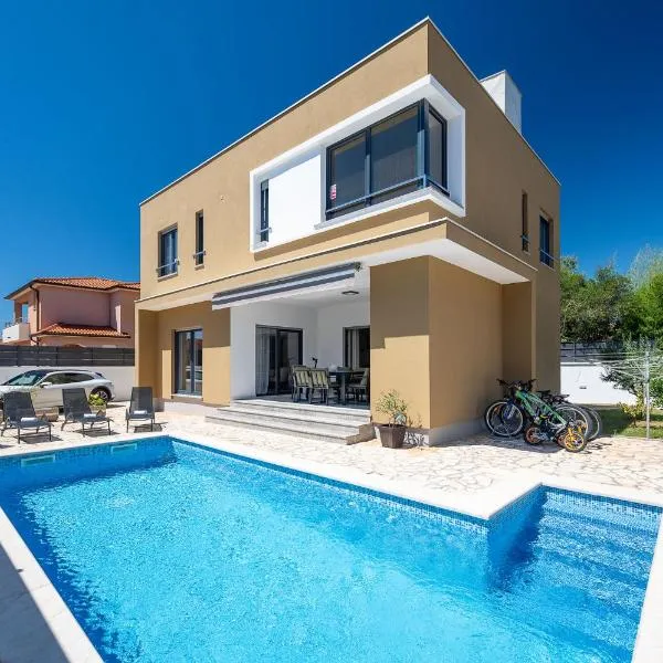 Villa Sunce, hotel en Pula