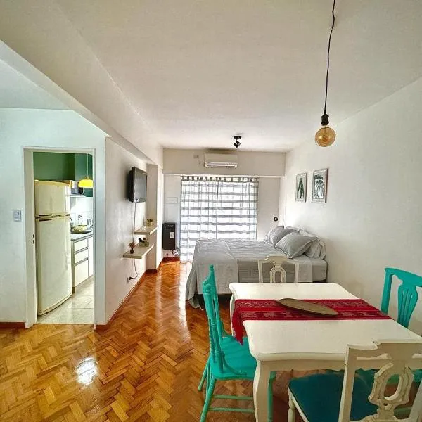 Charming Studio in Las Cañitas、ブエノスアイレスのホテル