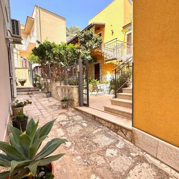 Casa Vacanze S. Marco, hotel v destinaci Valderice