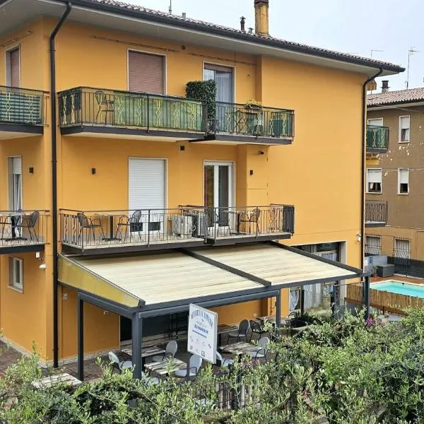 Alessio Camere, hotel v destinaci Bardolino