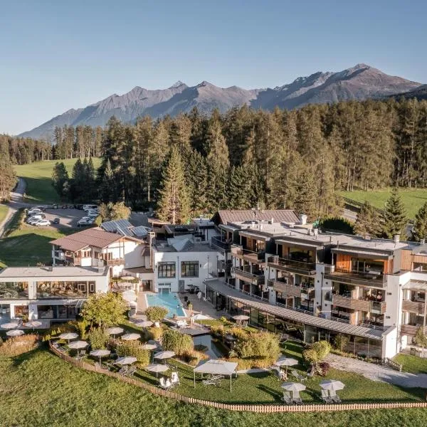 Holzleiten - Bio Wellness Hotel, hotel v destinaci Obsteig