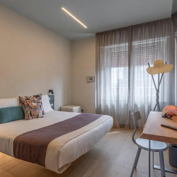 Luci Sul Mare -Boutique Rooms, hotel Follonicában