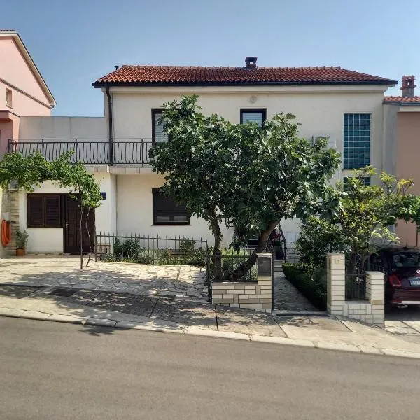 Apartman Antonia, hotel v destinaci Crikvenica
