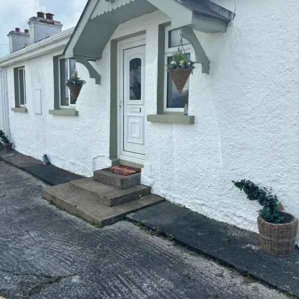 Teach Elle Cottage F94V2W2, hotel v destinaci Ardara