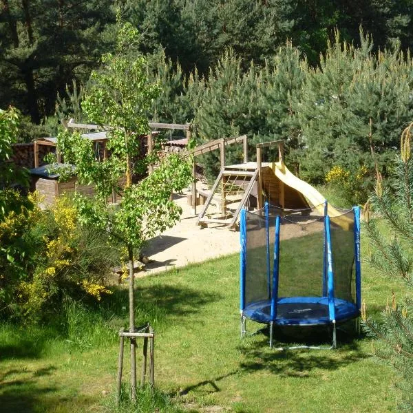 chata KONIKLEC u Veselských pískoven, hotel a Vlkov
