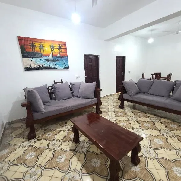 Delicious House, Watamu, 2-bedroom with secure compound free parking and wifi, hotell sihtkohas Watamu
