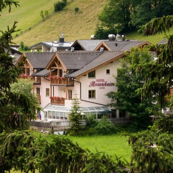 Hotel Rosenheim, hotel en Racines