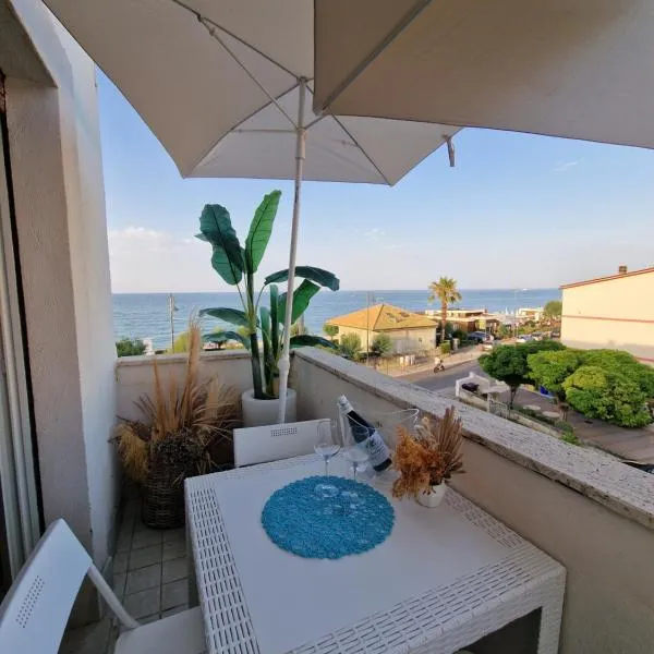Cerry's Apartments Fronte Mare - Seaside & Sealight, hotel v destinácii Fossacesia