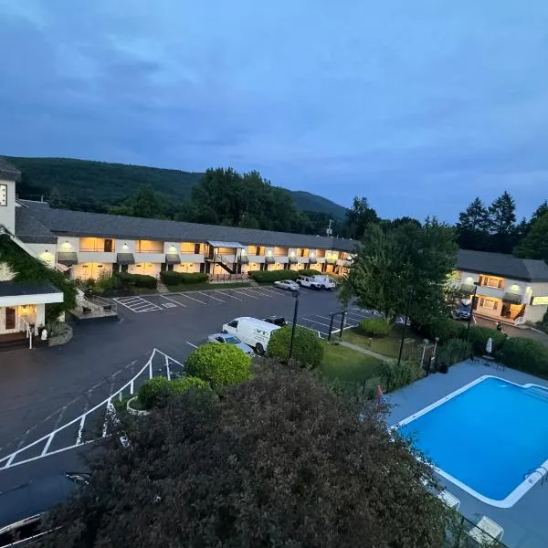 The Black Mountain Inn, hotel v destinaci Brattleboro