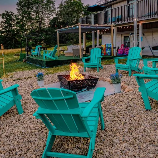 Carloover Vista: Mountain Escape, hotel v destinaci Hot Springs