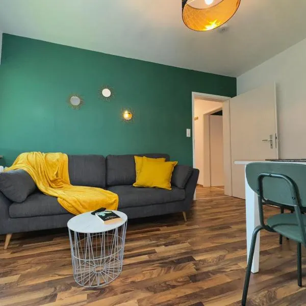 Komplette Wohnung Wilhelmshaven mit Netflix, hotel v destinaci Wilhelmshaven