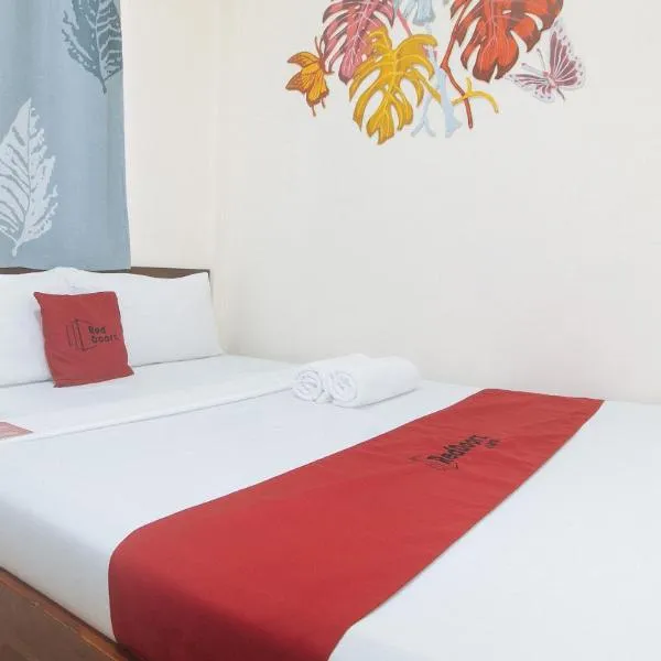 RedDoorz at Queens Hometel, hotel in Tagum