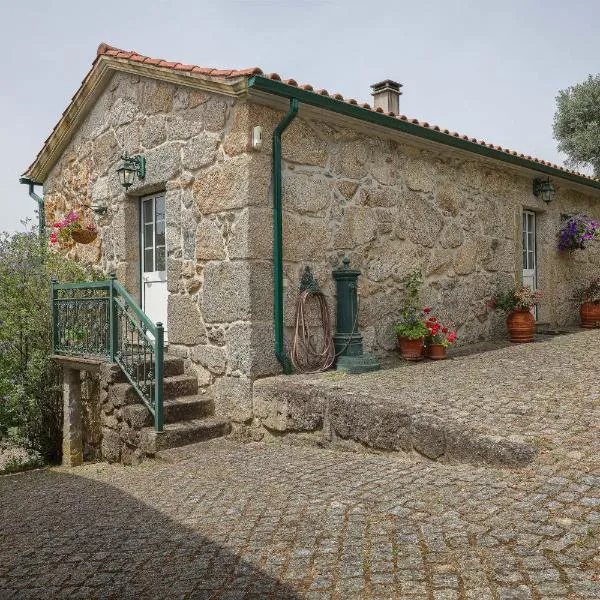 Cosy apartment at Portuguese Quinta, hotel in Casal Diz