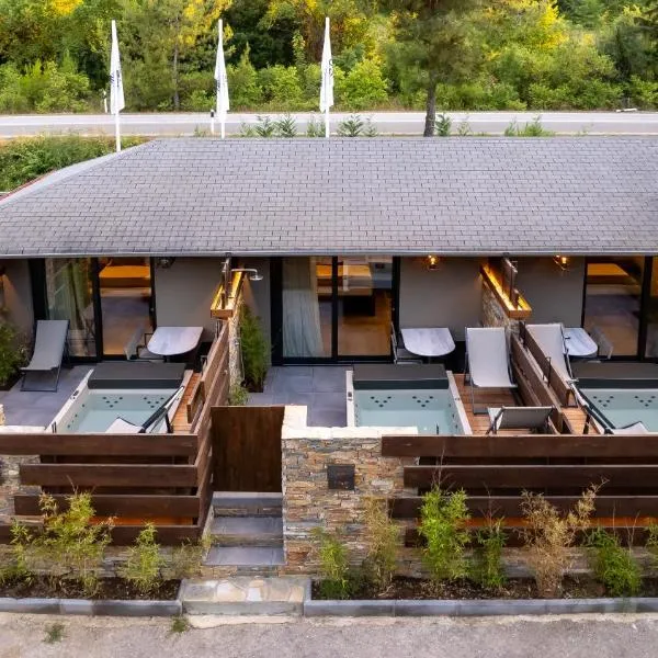 Sylvia Camping & Luxury Suites, Panel Hospitality Homes & Villas, khách sạn ở Litóchoron