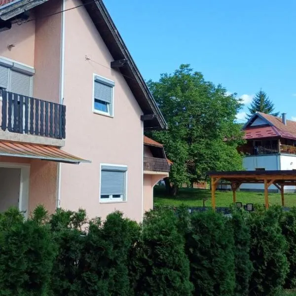 Apartman & Sobe Orhideja, hotel v destinácii Smoljanac