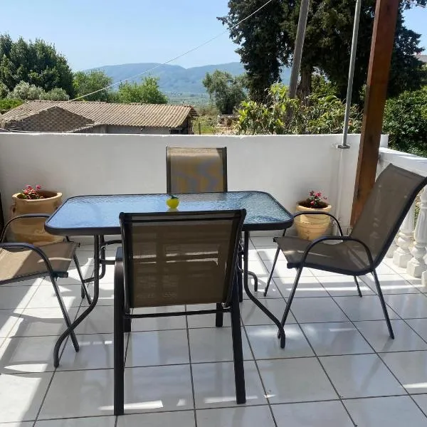 Villa Beloussi Zakynthos, hotel v destinaci Kypseli