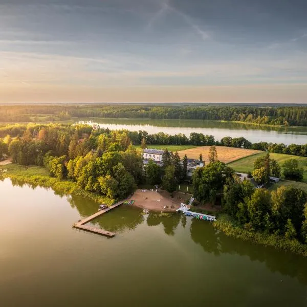 Hotel Półwysep Wądzyn, hotel di Bobrowo