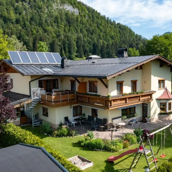 Viesnīca Ferienwohnung Alpenliebe pilsētā Kesena