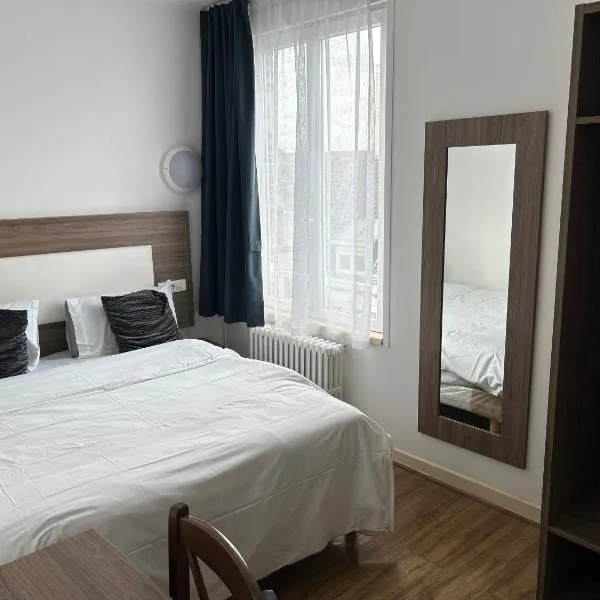 Le Clémenceau Hôtel et Appart'hôtel & Restaurant "Gare Sncf" centre ville, hotel v destinácii Valenciennes