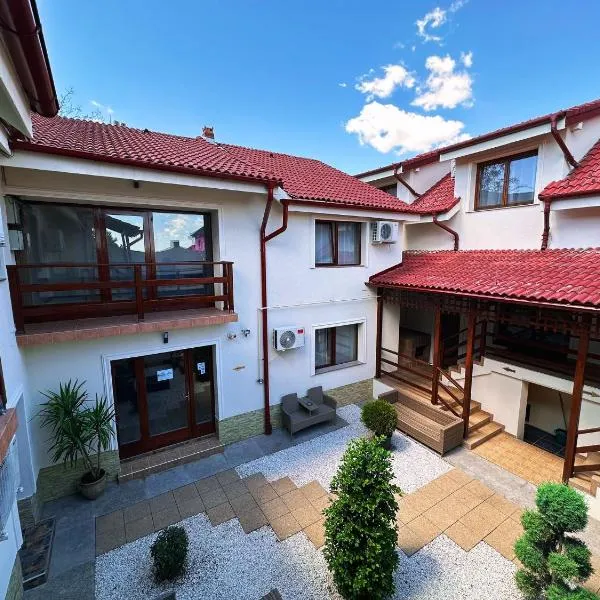 DorTin, Hotel in Arad