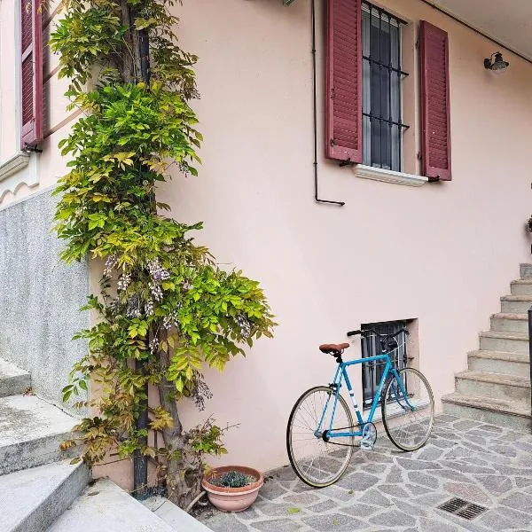 Casa Ninì - Holidays in Oltrepo, hotel v destinaci Torrazza Coste