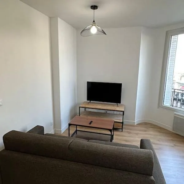 Appartement Moderne, Hotel in Gennevilliers
