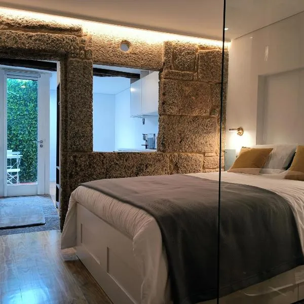 DOMI Suites & Studios, hotel in Guimarães