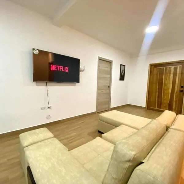 Casa de Playa Nueva, Confortable y Económica, hotel in Crucita