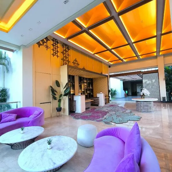ILLIRA Lite Praya Lombok, hotel in Praya
