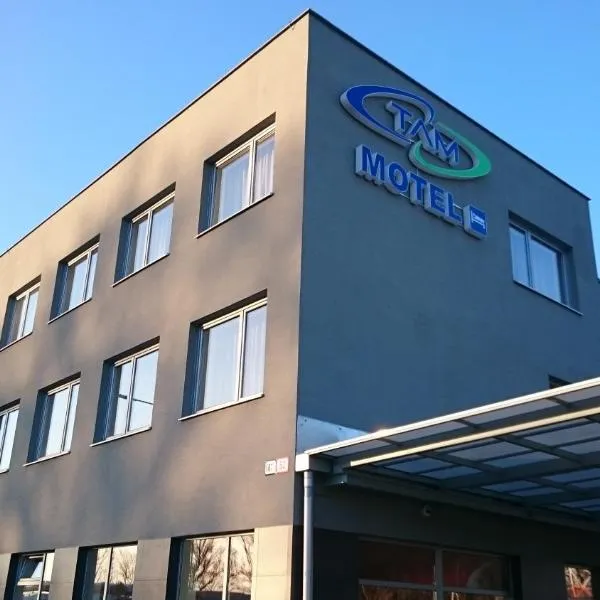 TaM Autohof Malacky, hotel Malackán