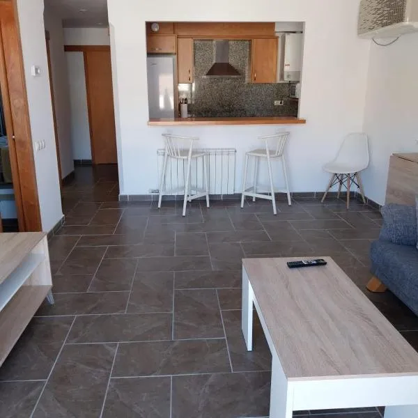 Apartament Bisaura de Ter, hotel v destinaci Sant Quirze de Besora