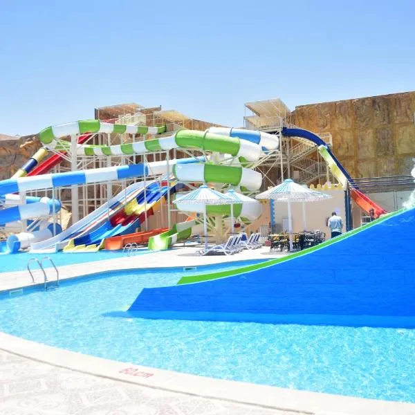 AMC Royal Hotel & Spa, khách sạn ở Hurghada