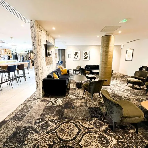 Mercure Pau Palais des Sports – hotel w mieście Pau