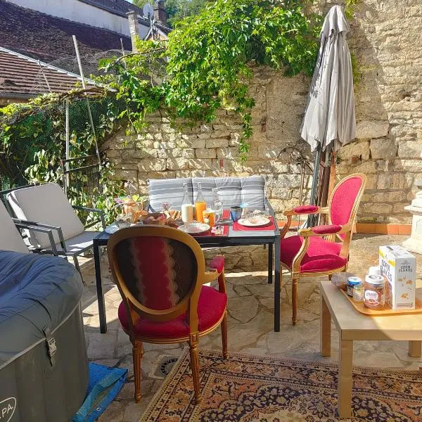 La Tanière des Tanneries, hotel in Tonnerre