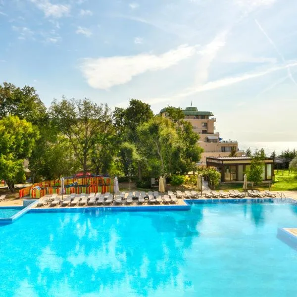 Apart Hotel Golden Line, viešbutis Auksinėse Smiltyse