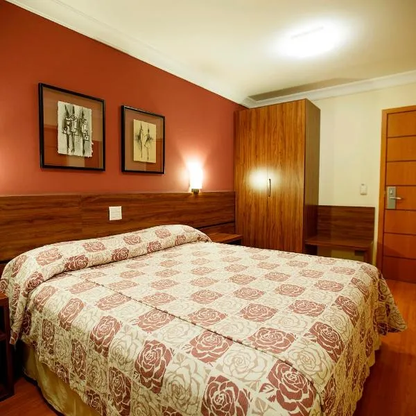 Eston Hotel - LOCALIZAÇÃO CENTRAL PRIVILEGIADA -PET FRIENDLY, hotell sihtkohas Chapecó