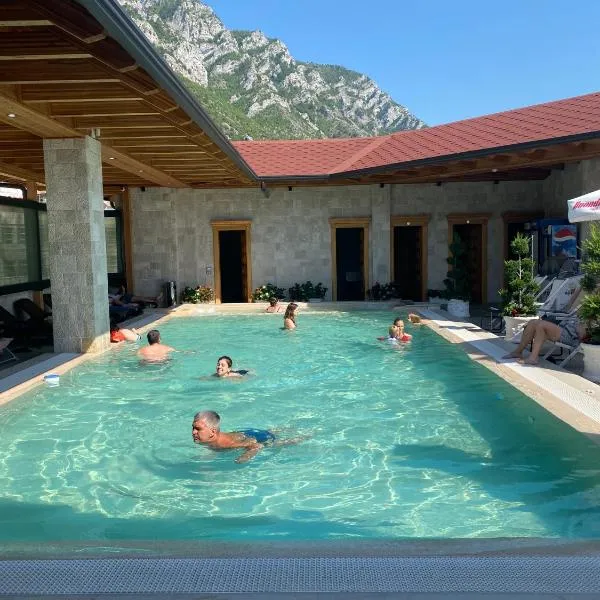 PANORAMA Rooms Hotel near the Old Bazaar, hotel v destinaci Krujë