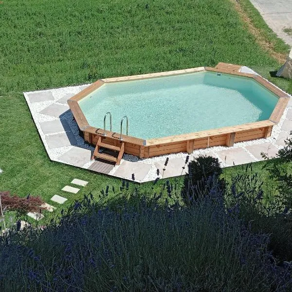Casale Monte Valestra, hotel Bebbio városában