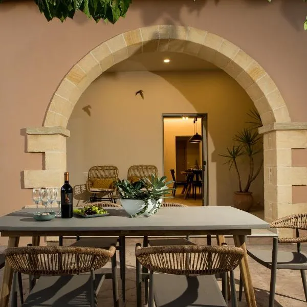 Villa Savina, hotel v destinaci Plátanos