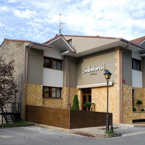 Hotel Salbatoreh, hotel in Zegama