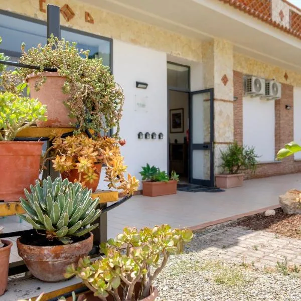 IL VIVAIO Bed and Breakfast, hotel v mestu Santa Teresa di Riva