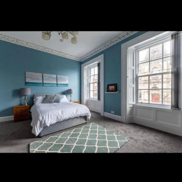 4bed Townhouse in heart of Sligo, hotel v destinaci Sligo